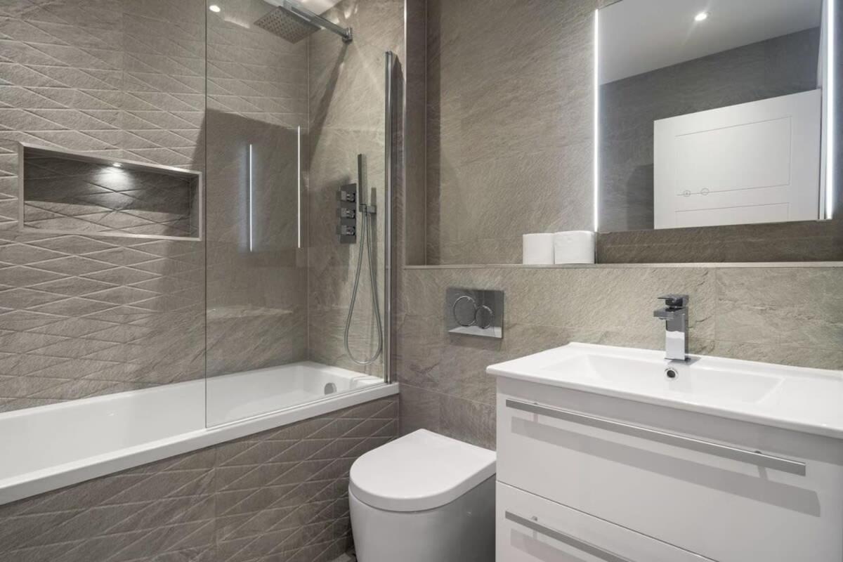 Lovely 1 Bedroom Apartment In The Heart Of إيستلي المظهر الخارجي الصورة